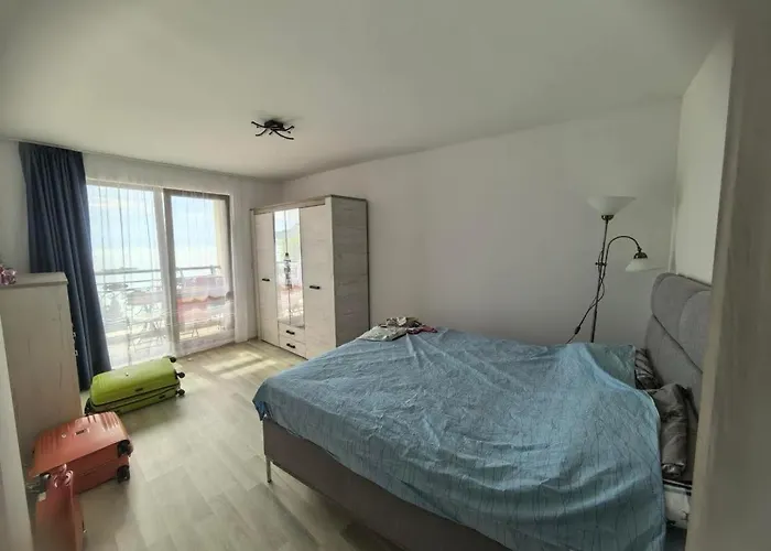 Moni And Teo Апартамент Балчик